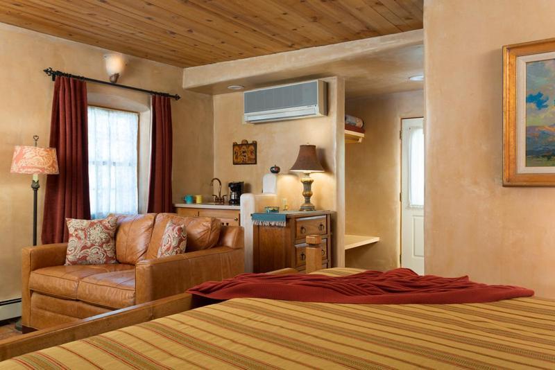 El Farolito B&B Inn サンタフェ エクステリア 写真